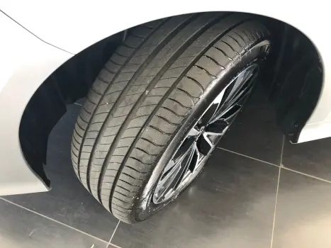 TOYOTA Corolla 1.8 16V 4P FLEX H�BRIDO ALTIS A PREMIUM AUTOM�TICO CVT, Foto 11