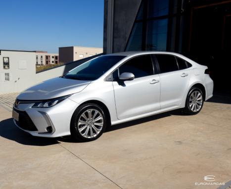 TOYOTA Corolla 2.0 16V 4P FLEX XEI DIRECT SHIFT AUTOM�TICO CVT, Foto 3
