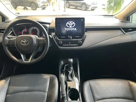 TOYOTA Corolla 2.0 16V 4P FLEX XEI DIRECT SHIFT AUTOMÁTICO CVT, Foto 13