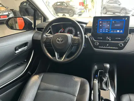 TOYOTA Corolla 2.0 16V 4P FLEX XEI DIRECT SHIFT AUTOMÁTICO CVT, Foto 17