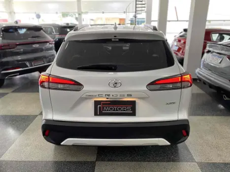 TOYOTA Corolla Cross 2.0 16V 4P FLEX VVT-IE XRE DIRECT SHIFT AUTOM�TICO CVT, Foto 5