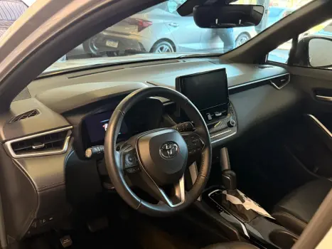 TOYOTA Corolla Cross 2.0 16V 4P FLEX VVT-IE XRE DIRECT SHIFT AUTOM�TICO CVT, Foto 9