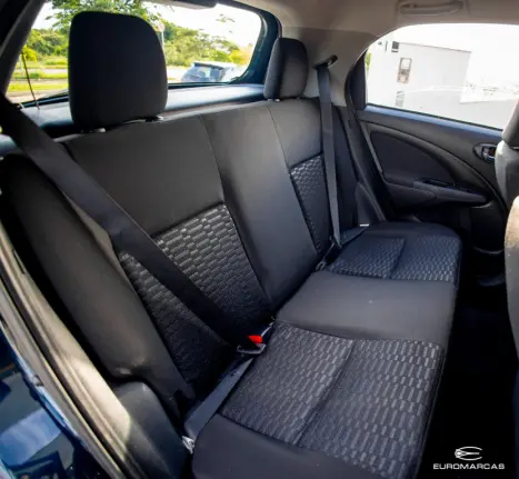 TOYOTA Etios Hatch 1.3 16V 4P FLEX X, Foto 13