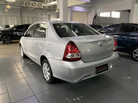 TOYOTA Etios Sedan 1.5 16V 4P FLEX X PLUS, Foto 6