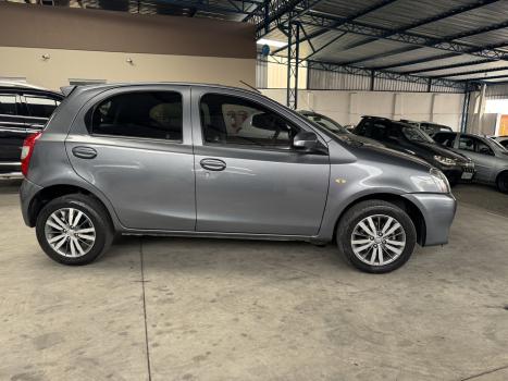 TOYOTA Etios Sedan 1.3 16V 4P FLEX X, Foto 3