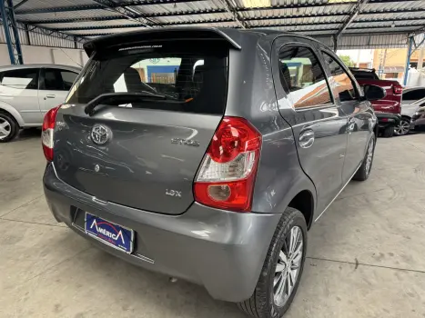 TOYOTA Etios Sedan 1.3 16V 4P FLEX X, Foto 17