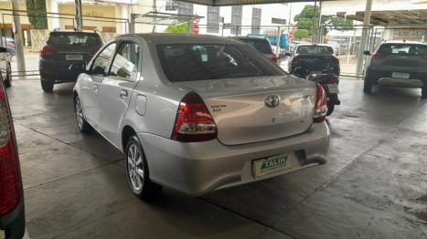 TOYOTA Etios Sedan 1.5 16V 4P FLEX X PLUS AUTOMTICO, Foto 8