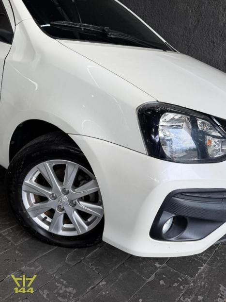 TOYOTA Etios Sedan 1.5 16V 4P FLEX X PLUS AUTOMÁTICO, Foto 3