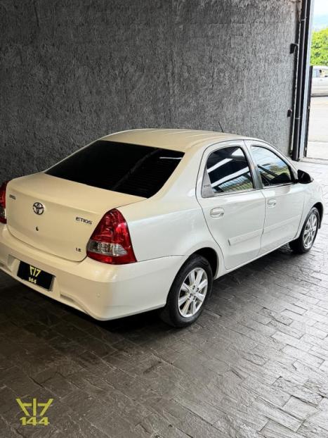 TOYOTA Etios Sedan 1.5 16V 4P FLEX X PLUS AUTOMÁTICO, Foto 5