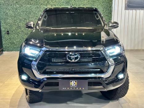 TOYOTA Hilux Caminhonete 2.8 16V SRX 4X4 TURBO DIESEL CABINE DUPLA AUTOMTICO, Foto 2