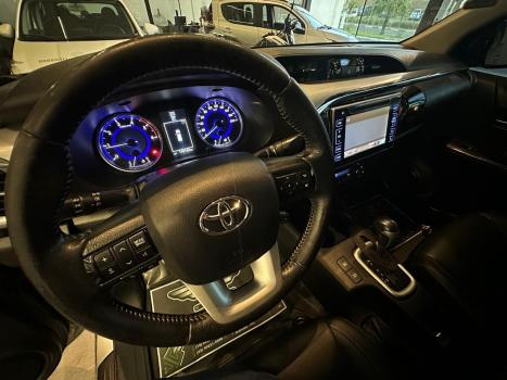 TOYOTA Hilux Caminhonete , Foto 12