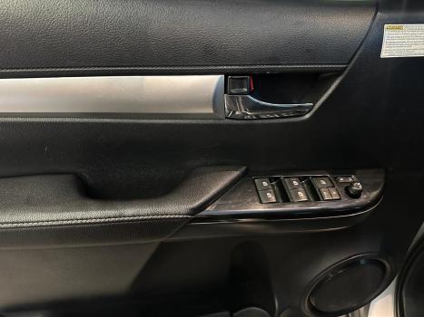 TOYOTA Hilux Caminhonete , Foto 16