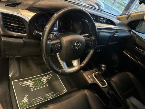 TOYOTA Hilux Caminhonete , Foto 18