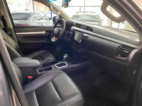 TOYOTA Hilux Caminhonete , Foto 13