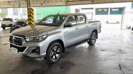 TOYOTA Hilux Caminhonete 2.8 16V SRX 50 ANOS 4X4 TURBO DIESEL CABINE DUPLA AUTOMTICO, Foto 3