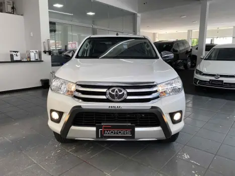 TOYOTA Hilux Caminhonete , Foto 2