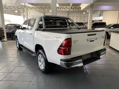 TOYOTA Hilux Caminhonete , Foto 6