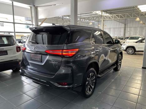 TOYOTA Hilux Caminhonete , Foto 4