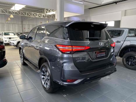 TOYOTA Hilux Caminhonete , Foto 6