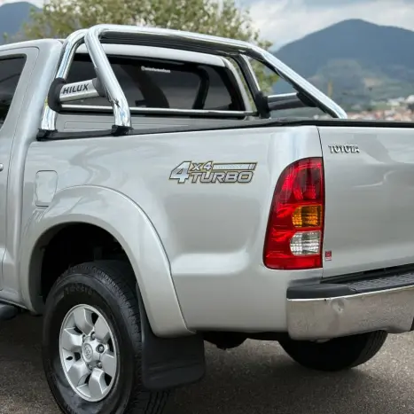 TOYOTA Hilux Caminhonete 3.0 16V 4P 4X4 SRV TURBO DIESEL CABINE DUPLA AUTOMTICO, Foto 8