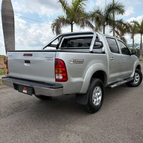 TOYOTA Hilux Caminhonete 3.0 16V 4P 4X4 SRV TURBO DIESEL CABINE DUPLA AUTOMTICO, Foto 11
