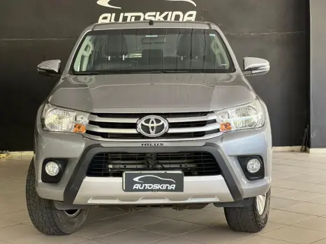 TOYOTA Hilux Caminhonete 2.8 16V SRV 4X4 DIESEL CABINE DUPLA AUTOMTICO, Foto 3
