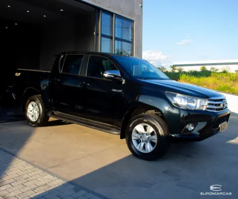 TOYOTA Hilux Caminhonete 2.8 16V SRV 4X4 DIESEL CABINE DUPLA AUTOMTICO, Foto 2