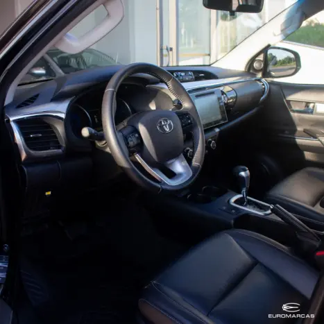 TOYOTA Hilux Caminhonete 2.8 16V SRV 4X4 DIESEL CABINE DUPLA AUTOMTICO, Foto 9