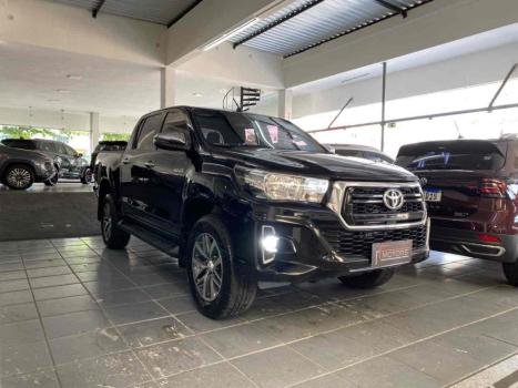 TOYOTA Hilux Caminhonete 2.8 16V SRV 4X4 DIESEL CABINE DUPLA AUTOM�TICO, Foto 3