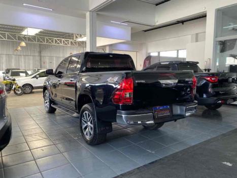 TOYOTA Hilux Caminhonete 2.8 16V SRV 4X4 DIESEL CABINE DUPLA AUTOM�TICO, Foto 6