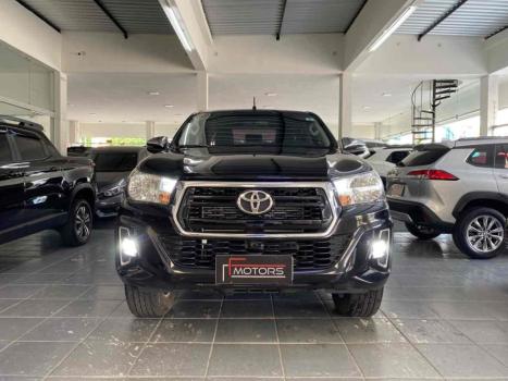 TOYOTA Hilux Caminhonete 2.8 16V SRV 4X4 DIESEL CABINE DUPLA AUTOM�TICO, Foto 2