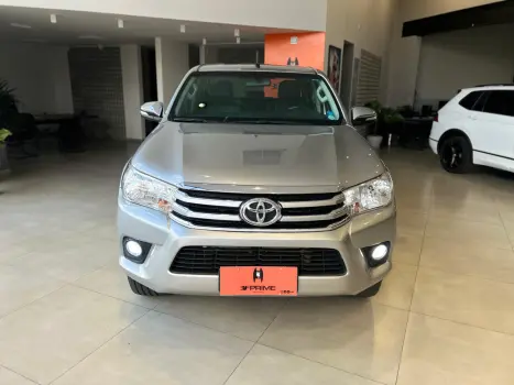TOYOTA Hilux Caminhonete 2.8 16V SRV 4X4 DIESEL CABINE DUPLA AUTOMTICO, Foto 2