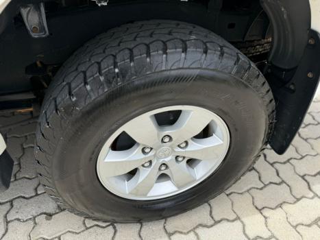TOYOTA Hilux Caminhonete 3.0 4P SRV DIESEL CABINE DUPLA, Foto 13