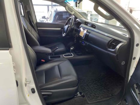 TOYOTA Hilux Caminhonete 2.8 16V SRV 4X4 DIESEL CABINE DUPLA AUTOM�TICO, Foto 13