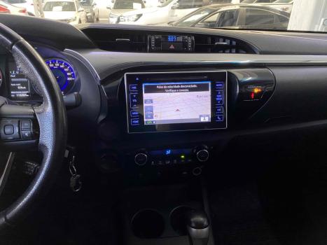 TOYOTA Hilux Caminhonete 2.8 16V SRV 4X4 DIESEL CABINE DUPLA AUTOM�TICO, Foto 15
