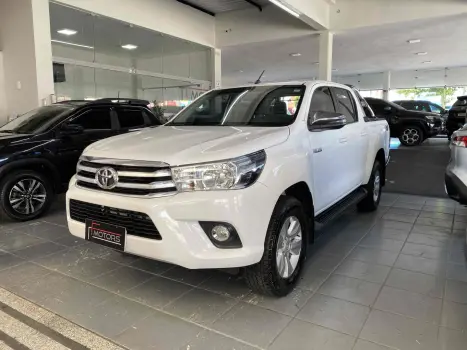 TOYOTA Hilux Caminhonete 2.8 16V SRV 4X4 DIESEL CABINE DUPLA AUTOM�TICO, Foto 1