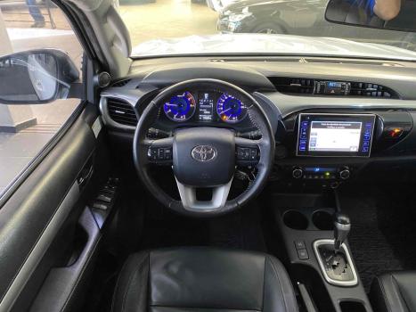 TOYOTA Hilux Caminhonete 2.8 16V SRV 4X4 DIESEL CABINE DUPLA AUTOM�TICO, Foto 14