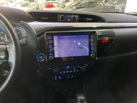 TOYOTA Hilux Caminhonete 2.8 16V SRX 4X4 DIESEL CABINE DUPLA AUTOM�TICO, Foto 15