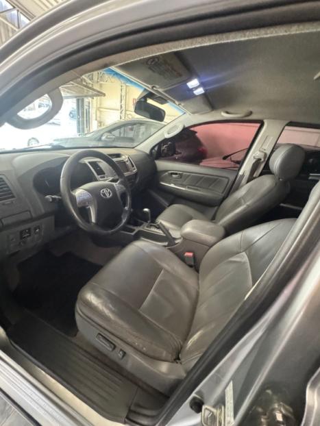TOYOTA Hilux Caminhonete 2.7 16V 4P SRV FLEX CABINE DUPLA AUTOM�TICO, Foto 6