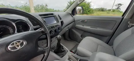 TOYOTA Hilux Caminhonete 2.7 16V 4P SR CABINE DUPLA, Foto 2