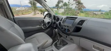 TOYOTA Hilux Caminhonete 2.7 16V 4P SR CABINE DUPLA, Foto 3