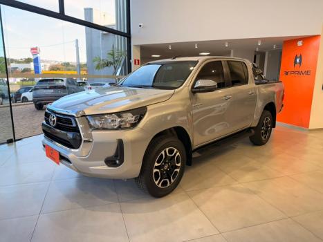 TOYOTA Hilux Caminhonete 2.8 16V SRV 4X4 DIESEL CABINE DUPLA AUTOM�TICO, Foto 4