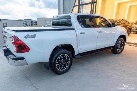 TOYOTA Hilux Caminhonete 2.8 16V SRX 4X4 TURBO DIESEL CABINE DUPLA AUTOM�TICO, Foto 4