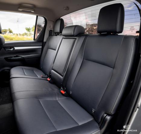 TOYOTA Hilux Caminhonete 2.8 16V SRX 4X4 TURBO DIESEL CABINE DUPLA AUTOM�TICO, Foto 11