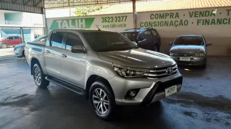 TOYOTA Hilux Caminhonete 2.8 16V SRX 4X4 TURBO DIESEL CABINE DUPLA AUTOM�TICO, Foto 1