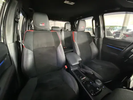 TOYOTA Hilux Caminhonete , Foto 14