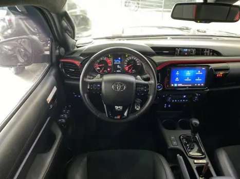 TOYOTA Hilux Caminhonete , Foto 15
