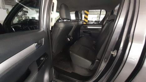 TOYOTA Hilux Caminhonete 2.8 16V SRV 4X4 DIESEL CABINE DUPLA AUTOM�TICO, Foto 7