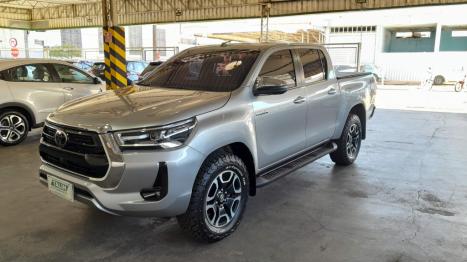 TOYOTA Hilux Caminhonete 2.8 16V SRX 4X4 TURBO DIESEL CABINE DUPLA AUTOM�TICO, Foto 3