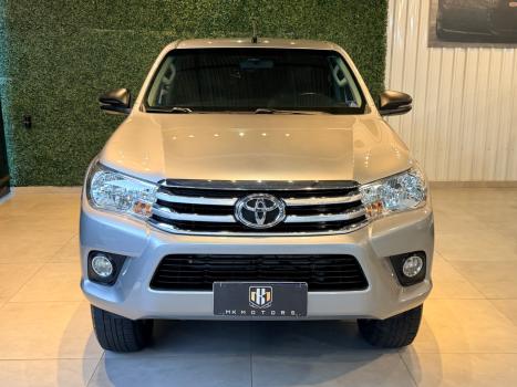 TOYOTA Hilux Caminhonete 2.7 16V 4P SRV FLEX 4X4  CABINE DUPLA AUTOM�TICO, Foto 2